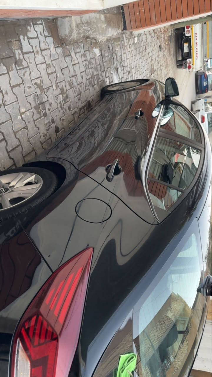 السلام عليكم النترا وارد امريكي موديل 2019 شكل ال20  مكينة دوش گير AT 
السعر 120$ 
متواجد واتساب 
***********
شراي اتصل وتدلل
