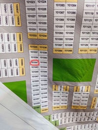 هاي معروض نص من عدها  كامله 252 متر ومناسبه  وموقعها حلو 07735757790