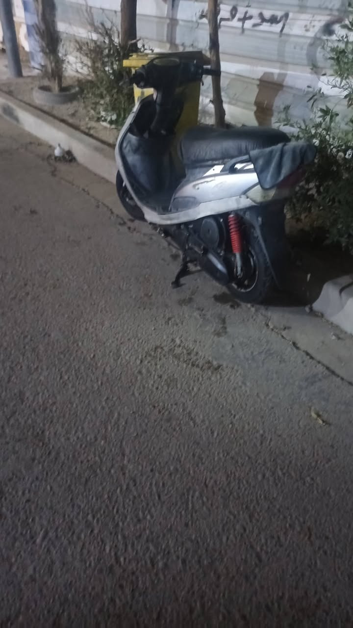 السلام عليكم ماكس منغولي للبيع مفتوح الكور بكان بغداد الامين الثانيه سعر 300وبيها مجال قليل 
***********
