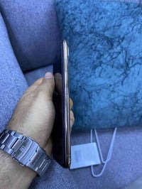 أيفون اكس ماكس 256 على وضع الوكاله الجهاز ما مفتوح برغي ما ملعوب بي ال...