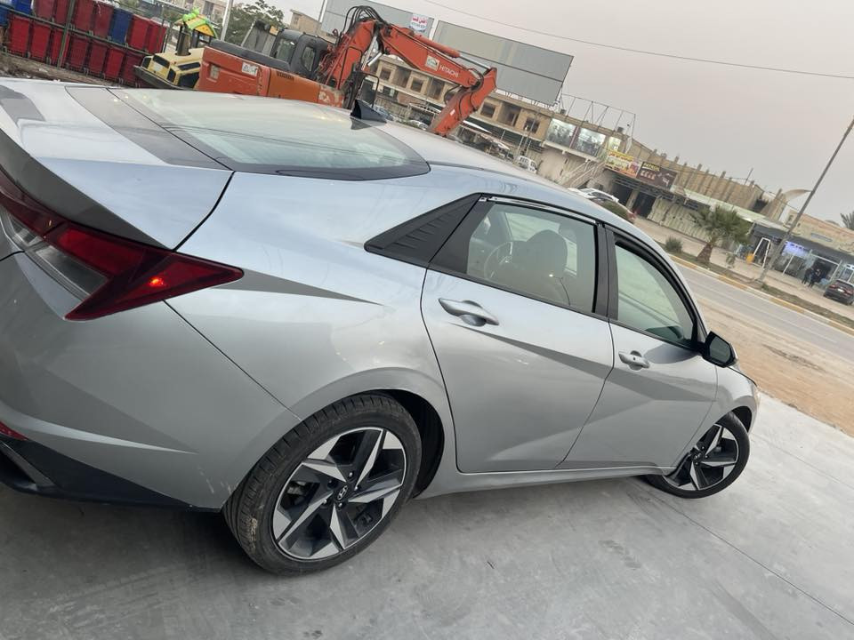 السلام عليكم الانترا بدون ايرباك رقم بغداد موديل ٢٣بسمي ١٦٠ اوبيه مجال للطيبين  تفاصيل كامل بالمنشور***********
