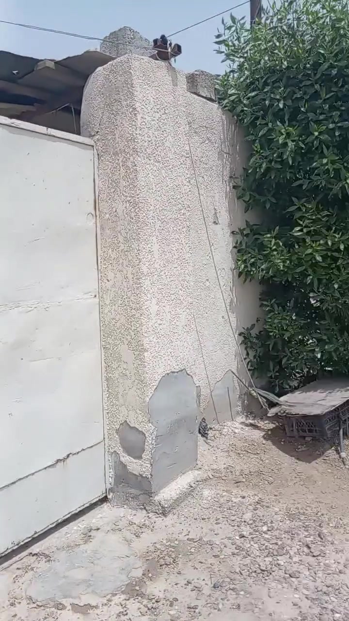 سلام عليكم عندي بيت للبيع في منطقة الفلاحات قرب قوس بغداد طابق ونص طابو وزراعي سند 25 واجهة 5 ونزال 22 الاستفسار على هذا الرقم بي واستاب ***********. هاذا مابي واستاب *********** السعر الانتصال
