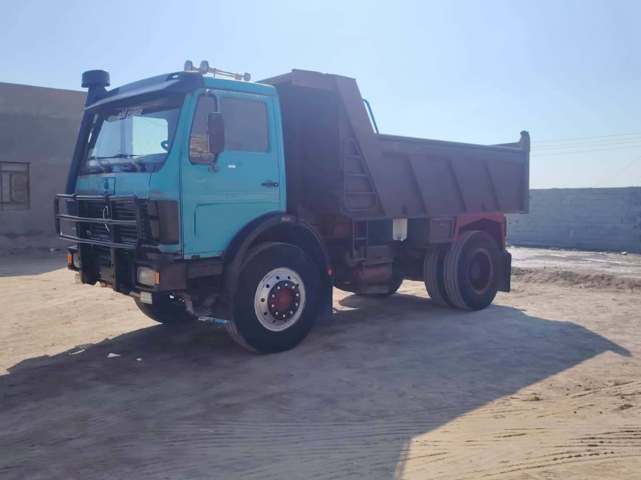 سلام عليكم البي 75
كير 25مكينه 25 رقم نكليزي سياره جهازه   الاستفسار علئ الرقم***********
