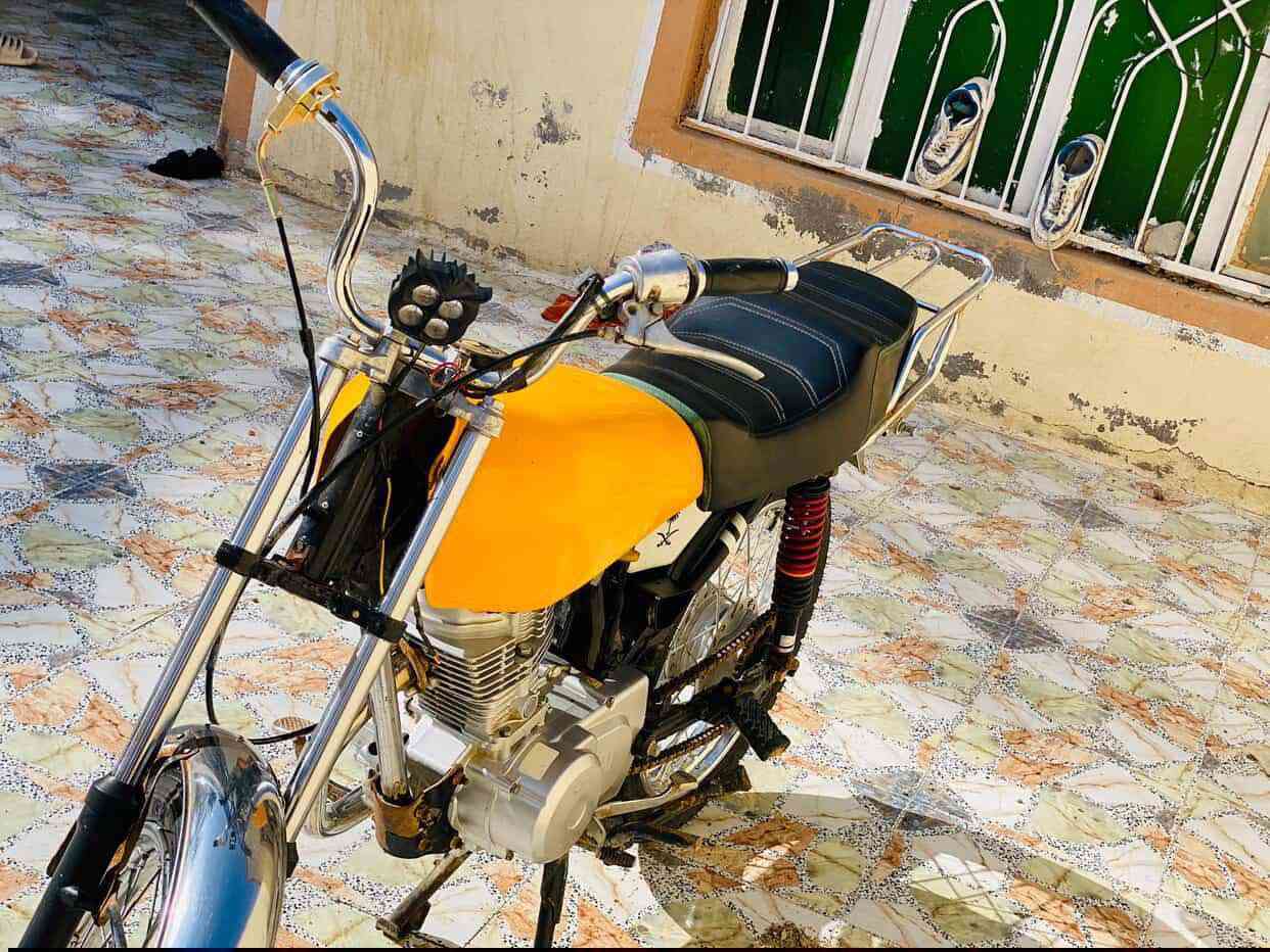 سلام عليكم  دراجة اربع كير البيع مكينه كفاله ما مفتوحه كشن جديد تخم وياله وتايرات عوزه بس صفحيات وشوته اضرب هندر وين ما يعجبك روح الدرجة كلك كلك العنوان بابل الطليعه رقم الهاتف ***********
