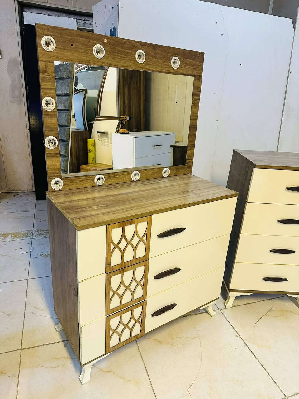 غرفة ماركة ٨ قطع ب٦٥٠
شد ونقل مجاني داخل بغداد


**إذا كنت صاحب هذا الإعلان وتريد حذفه لأي سبب، رجاءا أرسل رسالة إلى الدعم الفني**