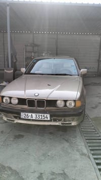 انكليزي • محرك شرط • باتري جديد