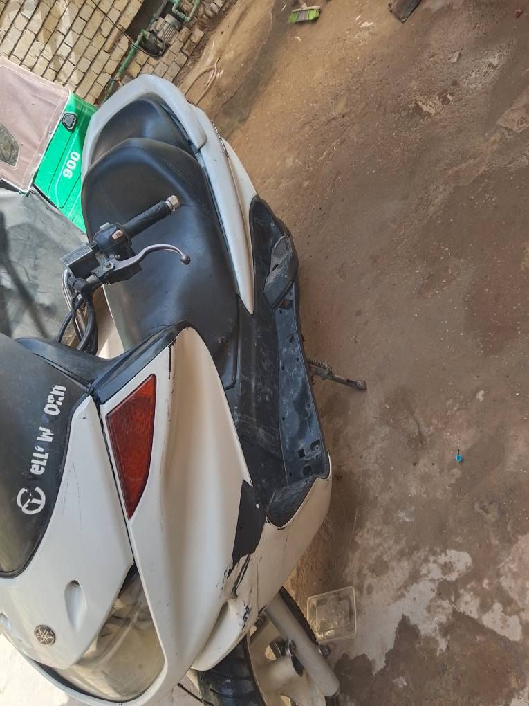 السلام عليكم شلونكم شباب عندي دراجة ماجسته دبل رون للبيع قيم بما يرضي الله محرك ناعن شلعة ومعدل الدراجة خير من الله مكاني بلديات *********** قيم واخذ بما يرضي الله بغداد, العراق
