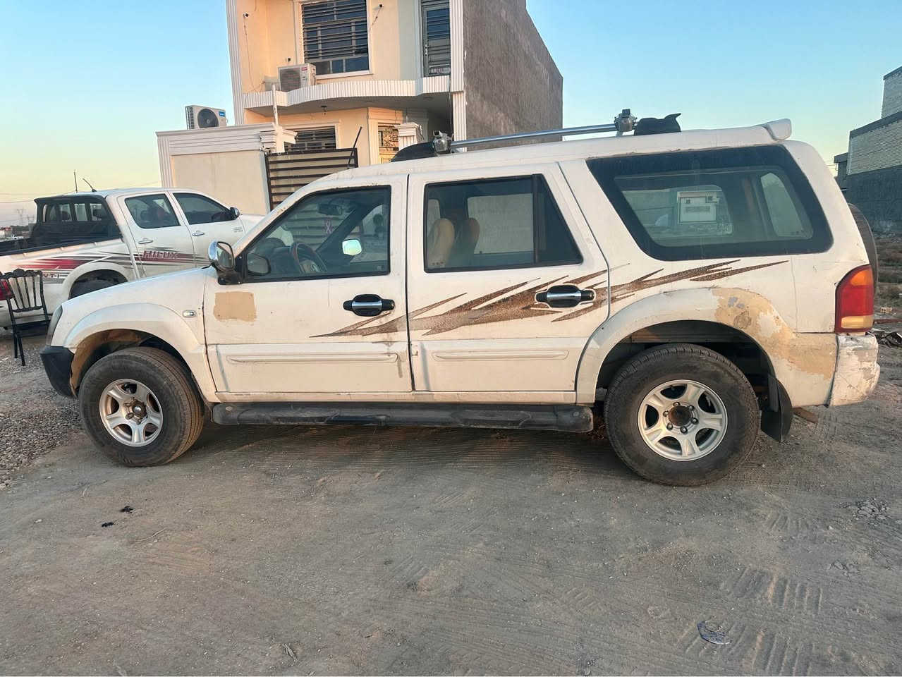 السلام عليكم 
گنوو للبيع 
2007
استيشن 7راكب 
السعر 35 وبيها مجال
المكان بغداد 
للاستفسار ***********
*********** بغداد, العراق
