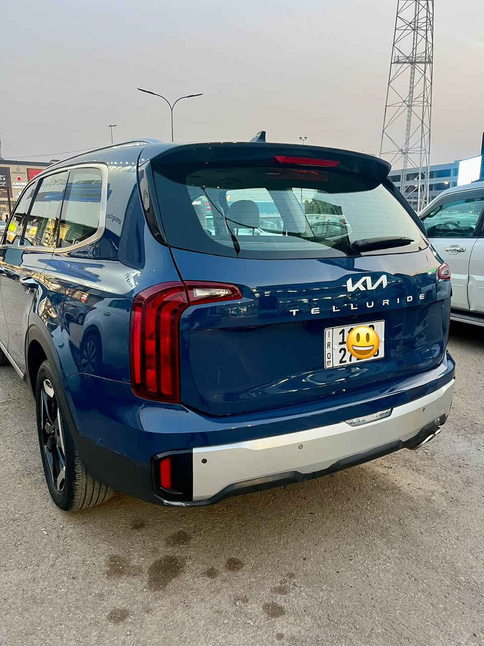 كيا تلورايد 2024فئة S وارد امريكي حادث السيارة خلفي قبغ الجنطه بدون ايرباك   صور الحادث موجود بالمنشور السيارة رقم بغداد  عداد المشي 37000 كيلو متر السيارة لايوجد بها نقص  .. السعر 295 وبيها مجال 
***********
