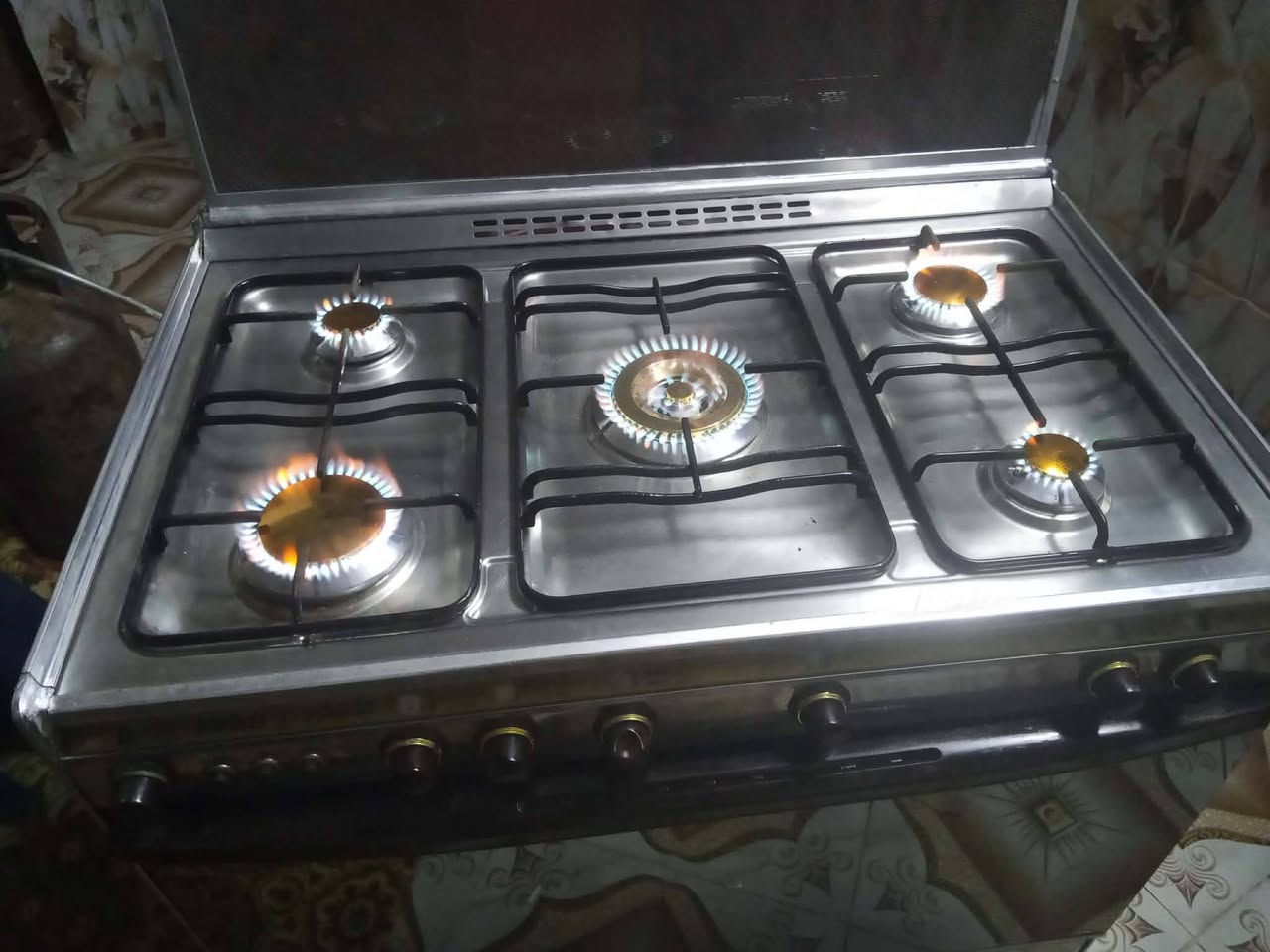 طباخ كريازي كله شغال شرط الفحص مكان ناصريه خلف جامعه ذي قار سعر 200 بي مجال الاستفسار خاص


**إذا كنت صاحب هذا الإعلان وتريد حذفه لأي سبب، رجاءا أرسل رسالة إلى الدعم الفني**