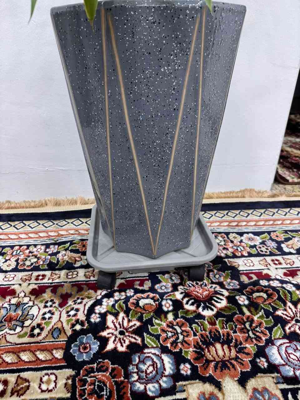 للبيع
قاعدة سندان باقي 10 قطع
تتحمل اوزان ثقيلة وبيها حاوية للماء للتصريف 
وتصير قاعده قناني الغاز 
سعر القطعة 5 الف 
وقوية جدا مع عجلات


**إذا كنت صاحب هذا الإعلان وتريد حذفه لأي سبب، رجاءا أرسل رسالة إلى الدعم الفني**