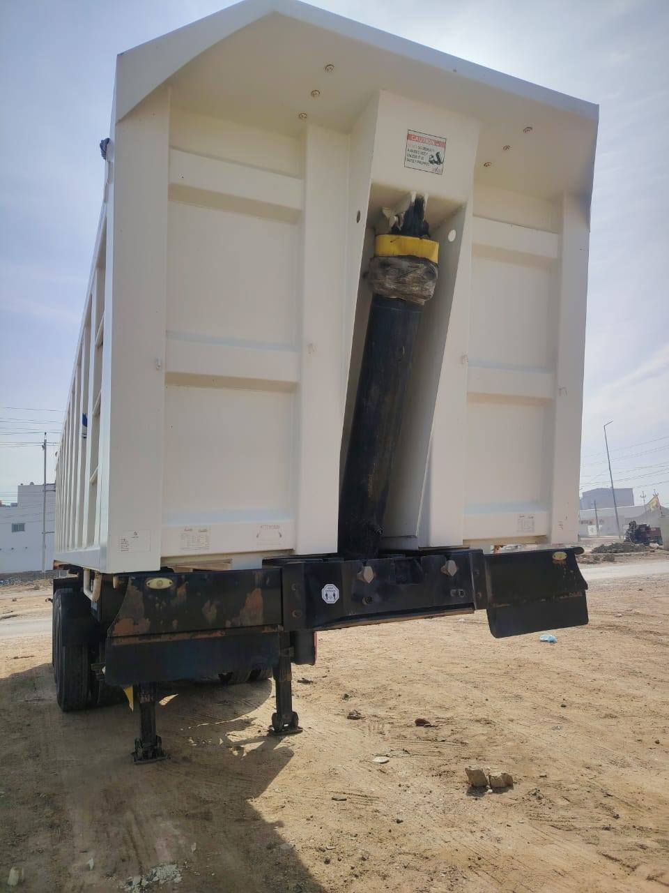 سلام عليكم للبيع عربانه عبدالله جوهر موديل 2023 الاستفسار ع ***********
