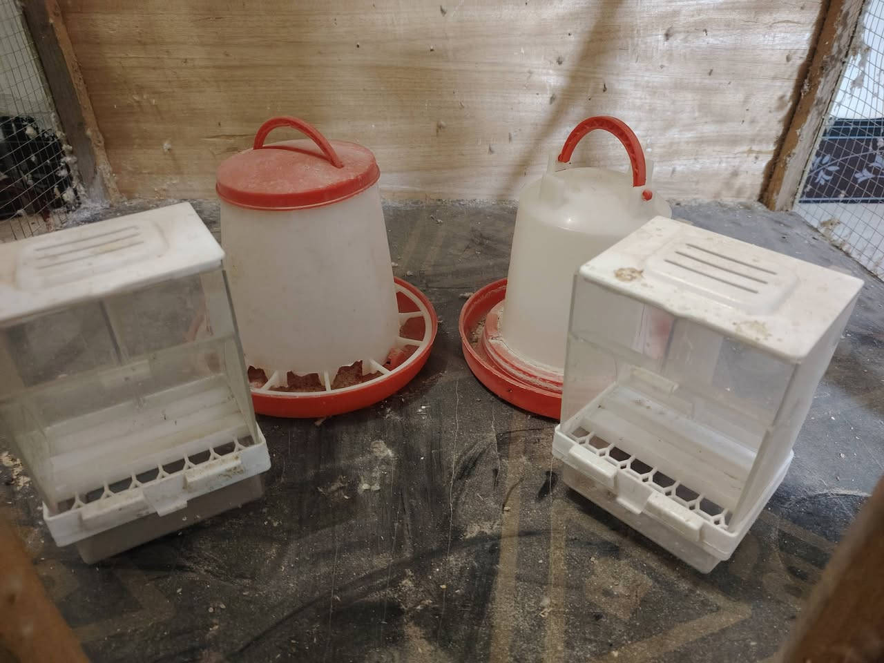 اللهم صل على محمد وآل محمد
قفص طيور هو واغراضة
القياسات تقريبا
النزال متر
الواجهة اكثر من متر 
الارتفاع اكثر من متر 
اليفيدة ينطي بي سعر رخيص وبالعافية 
مكاني بابل شارع 80 من جهة كربلاء قرب مسجد الرحمن


**إذا كنت صاحب هذا الإعلان وتريد حذفه لأي سبب، رجاءا أرسل رسالة إلى الدعم الفني**