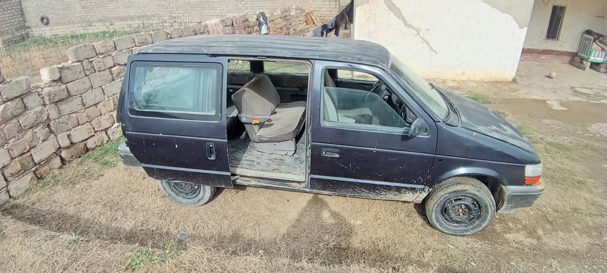 كلايزر رقم نينوي فحص اخضر شرعي مااندلو سنويه بيضه الشرعي نوانو الموصل بس، اني ماندلو محرك وكير وصدر كلو شرط وين ماتريد روح بيهه السعر 13 ترهم مقدمه زينه والباقي اقصاد ومراوس ترهم حسب القناعه الشراي يتصل على رقم الهاتف ***********
