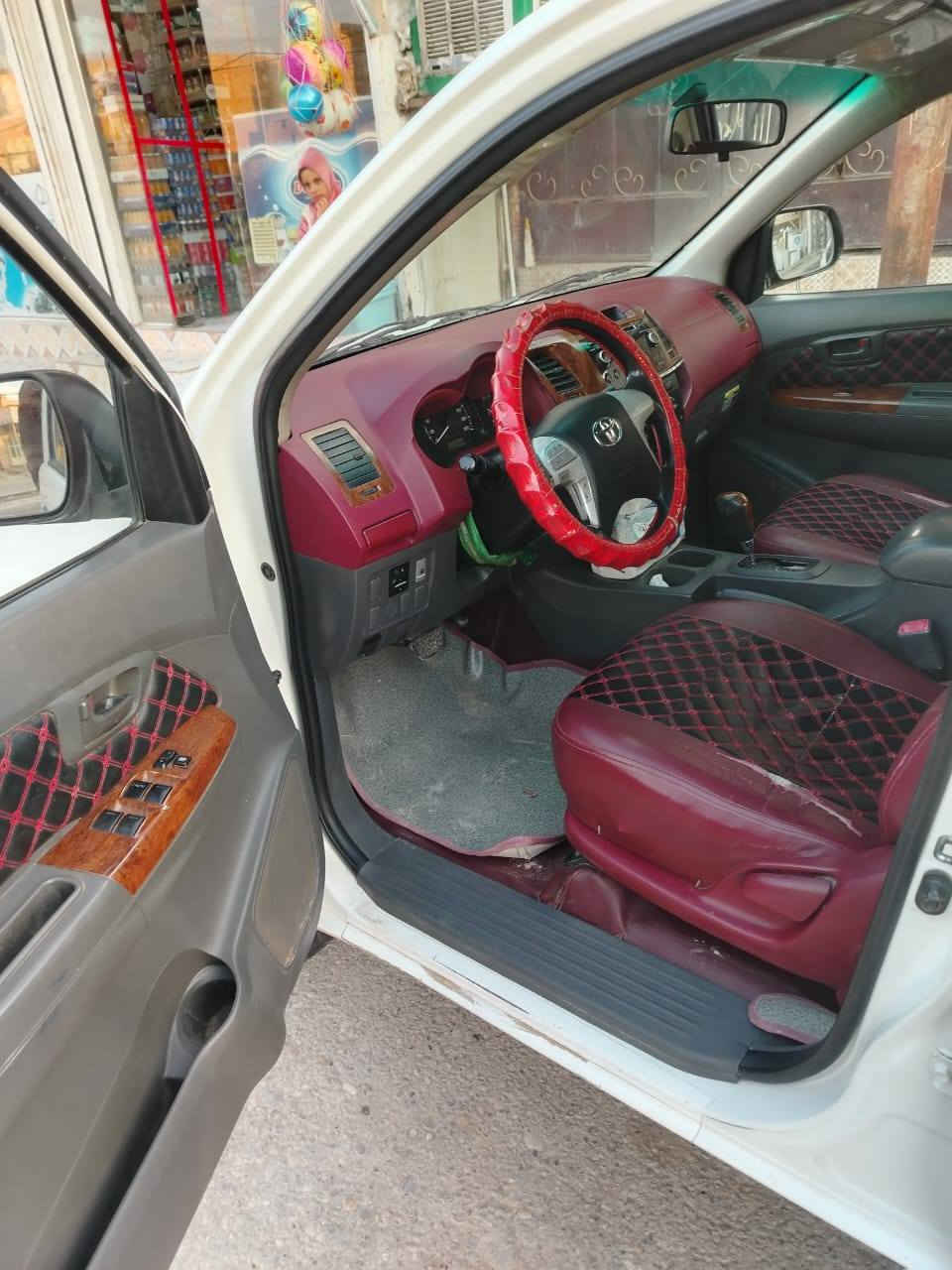 HILUX فلاونزه موديل 2014 شاصي12
رقم ذي قار الماني تحويل ثاني يوم بيهة مكانات بارد قليله تشتري على السونار
مكان السيارة الكوت السعر205 للأستفسار  ***********
