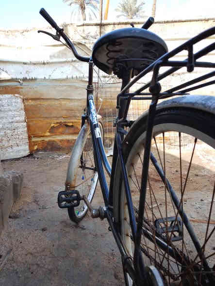 بايسكل البيع حجم 26 مكاني بصره شط العرب التنومه سعره 65 قفل رقمي وتساب ***********
