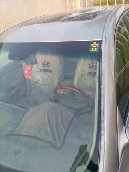 هونداي ازيرا  2008 رقم بغداد الجديد محدثة 2011  فول مواصفات مكينة 6 سلندر.  3300 فتحة سقف  شاشة وكاميرة مري شفط مع الأشاير كشنات جلد كهرباء وتدفئة  عدد 2   حساسات خلفي  تبريد ثلج تخم ناير باتري جديد تحكمات فول نظام ايكو ستيرن كهرباء كروز سرعة الخ تاريخ  يخبل  نظيفة حيل مابيه نقص ... بيه قطع صبغ السعر   90. وبيه مجال  الشراي يتصل ما متواجد بالتعليقات رجاءا.  للاتصال ***********.  المكان بغداد الدورة
