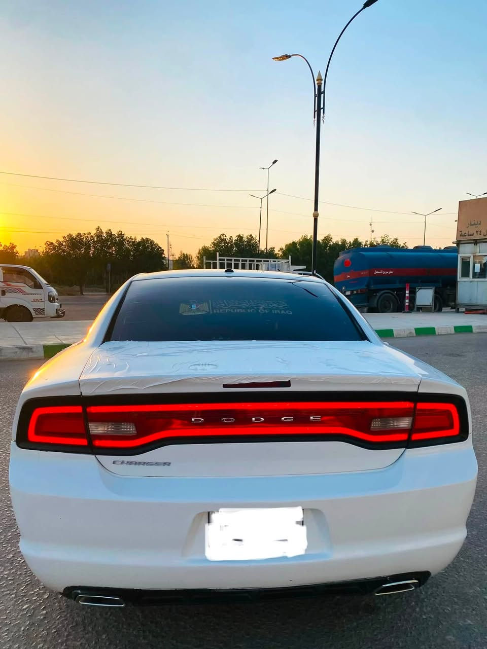 اقره تفاصيل ودخلي خاص اذا شراي مو طبلي خاص وتكلي تفاصيلها الله يرضه عليك كاتب كلشي بعد شنو تفاصيلها جارجر ٢٠١٤ سعرها ٦٨ ورقه قفل قفل ناقل ارقام مال سياره جارجر عليها همه وسنويه ومسوي الفخذه سياره كفاله من الكص كير ومكينه كفاله حداديه بجيس تبريد دبل فريز انجماد ويل بوليسي مكاني بابل السكندريه او بغداد سياره بدون تحويل او وكاله  اكرر بدون تحويل او وكاله  فقط مكاتبه من سرقه ولعشائر ولتؤم ولنتربول وطلب وتحياتي لجميع


**إذا كنت صاحب هذا الإعلان وتريد حذفه لأي سبب، رجاءا أرسل رسالة إلى الدعم الفني**