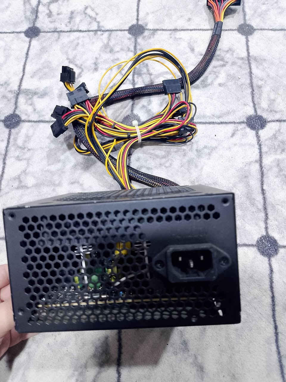 باور سبلاي Warrior AK500 – 500 واط
شغال تمام، مناسب للألعاب والاستخدام اليومي
💰 السعر: 25 مع توصيل
***********
