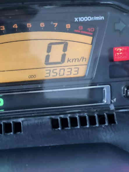 السلام عليكم 
دراجه سكاي ويف ٦٥٠ دراجه خير من الله مكينه كير بلاديات ماشيه ٣٥ الف 
مكفوله كفاله عامه السعر ١٦ ورقه 
مكاني الزعفرانيه فلكه المعهد 
***********
