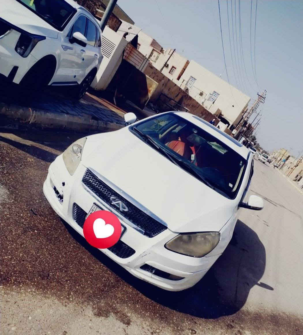 السلام عليكم شيري a3 موديل 2013 سياره نضيفه مكفوله لا صبغ ولا تبيدل ولا خياس تحكمات ستيرن فتحة سقف دوشمه كهربائيات كير  مكينه جدد رقم الماني سنويه سكنر بيها وكاله من راعيها الاصلي بس انه بيع  بدون راعي كوم حديد اكفلها سرقه وعشائر السعر 28 وبيها مجال مكانها ذي قار مركز إتصال او واتساب ***********
