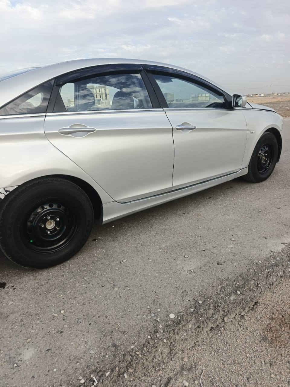 سلام عليكم سوناته مديل 14 كصه جنطه متوئمه وكامله شرط حاسبه دخول جديد بعدهي بريحت الشركه مكينه كير حداديه تبريد تخم تايرات جدد مكفولات سياره غاز انسه شي اسمه دوانزز
مكان سياره بصره السعر 46 بيهه مجال قليل  ترهم مراوس حسب القناعه 
***********
