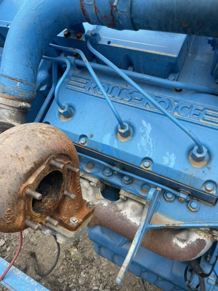 للبيع مولد روز رايز ١٢ سلندر المولده منزل رنكات فقط والباقي اصلي راس توليد ستانفورد ٦٠٠ كيفي المولده كلش حلوه بغداد الجرف ***********
