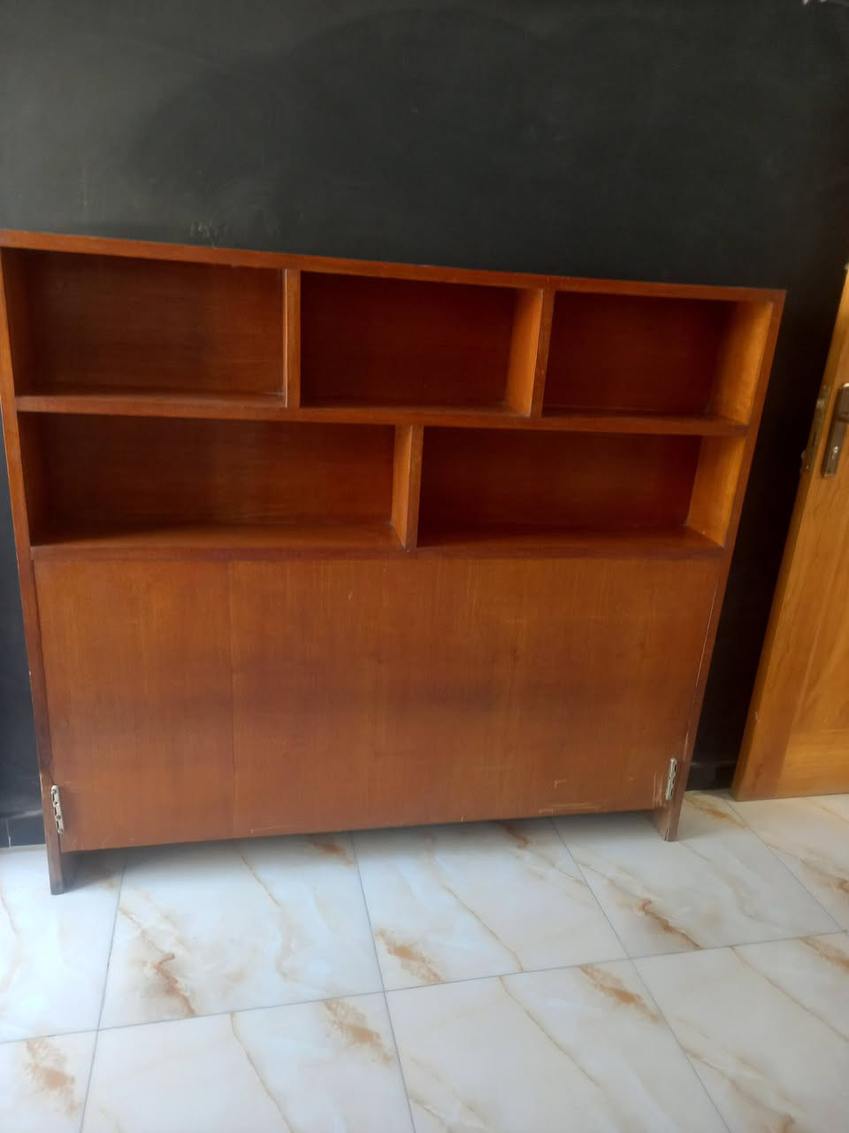 عندي هاي الأغراض بس يرادهلن ترتيب قيموهمن واخذو مكاني بالشعب


**إذا كنت صاحب هذا الإعلان وتريد حذفه لأي سبب، رجاءا أرسل رسالة إلى الدعم الفني**