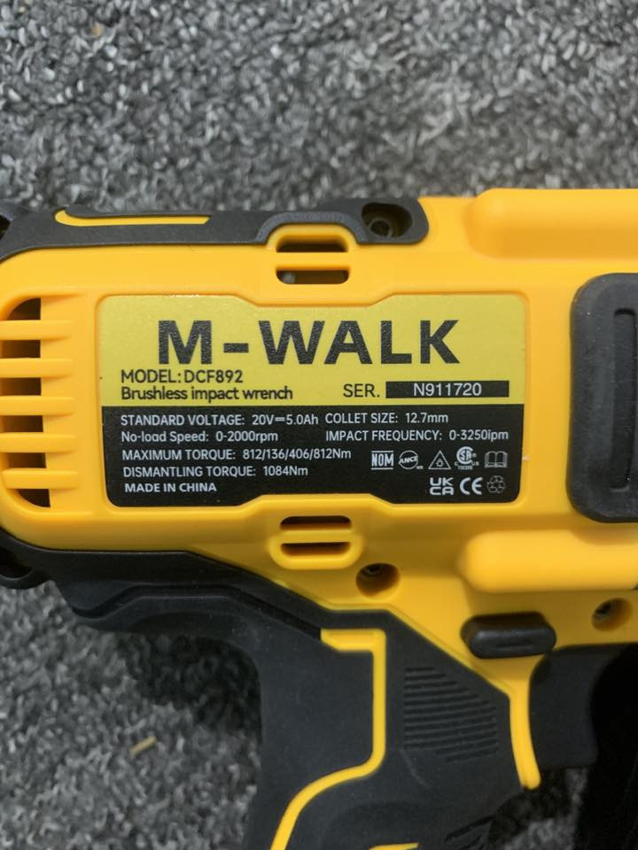 دريل لقمة 1024مع لايت باور بنك يستغل نفس البطارية مال الدريل السعر 85مع التوصيل


**إذا كنت صاحب هذا الإعلان وتريد حذفه لأي سبب، رجاءا أرسل رسالة إلى الدعم الفني**