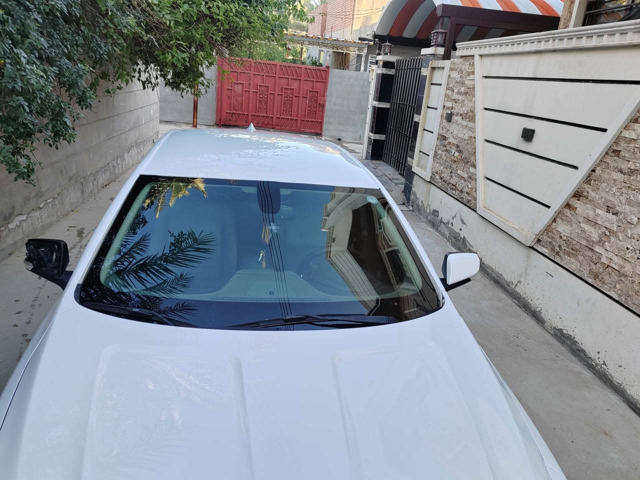 السلام عليكم انبالة للبيع موديل 2017 وارد أمريكي حادثه كلش بصيط من أمريكة بس هنا صار بيه صبغ بيه اربع قطع صبغ السيارة خير من الله مبدل بستم اكادية انسة اكو دوانز رقم أربيل مكان السيارة ديالى بعقوبة رقم الهاتف *********** السعر 115 وبيه مجال
