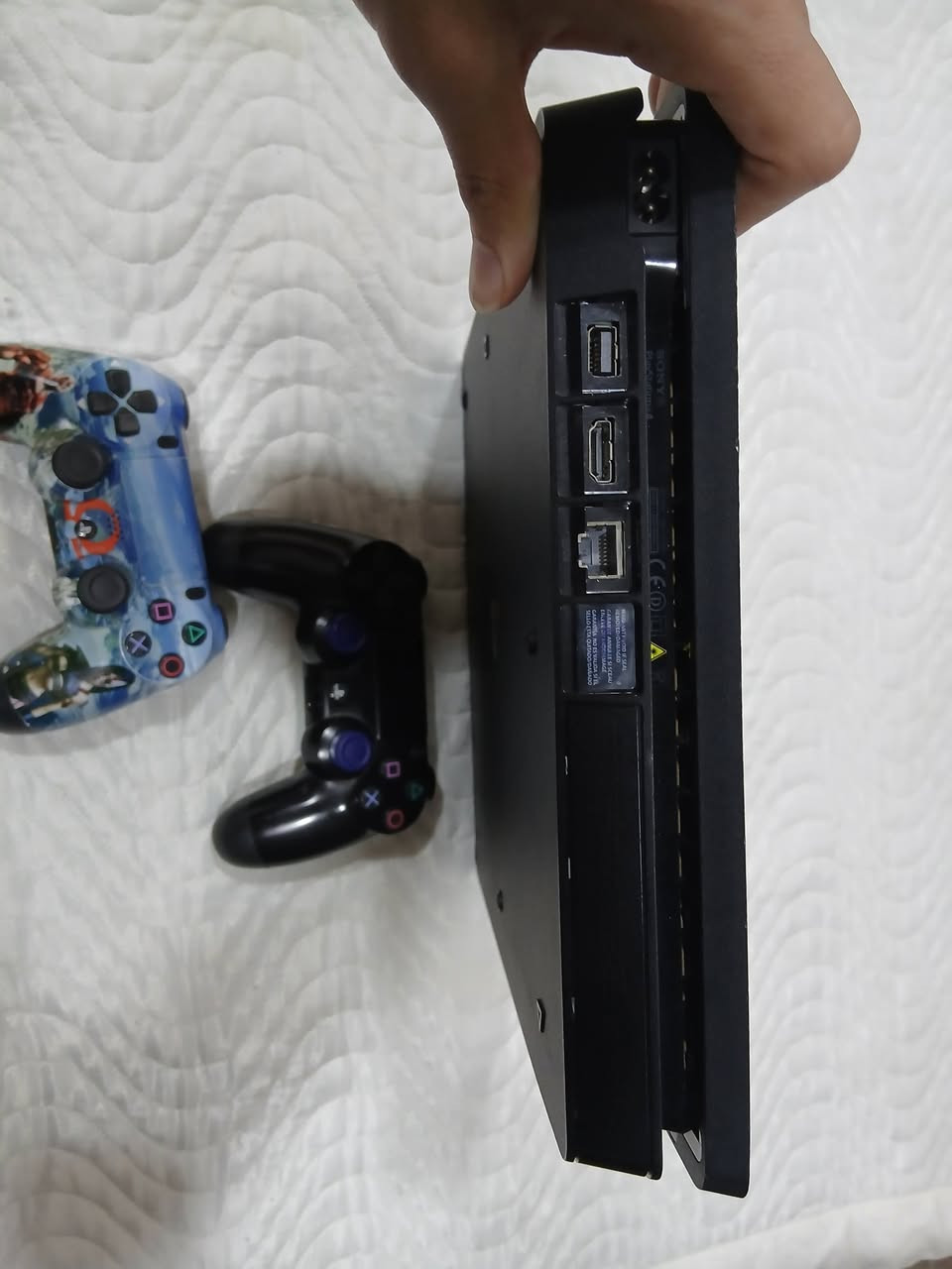 بلي 4سلم مهكر 500g
بي من اقوة الالعاب كلهة عربية 
سعر 250بي مجال بسيط للشراي


**إذا كنت صاحب هذا الإعلان وتريد حذفه لأي سبب، رجاءا أرسل رسالة إلى الدعم الفني**