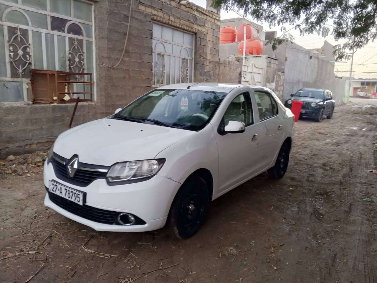 السلام عليكم. رينو سمبل ٢٠١٦ حره رقم انگليزي سنويه لل ٢٠٣١ تريد تحويل تريد وكاله سياره جديده ماشيه (100) الف. مكينه كير حداديه تخم تاير كهربائيات تبريد ثلج تدفئة اي نقص مابيه سياره مكفوله كفالة عامه من ظربه وتبديل وصبغ سياره جاهزه من كل شي شاشه تاب باور بلاجكتور السعر (68$)بيع فقط مكاني ديوانيه للإستفسار اكثر اتصل على الرقم ***********
