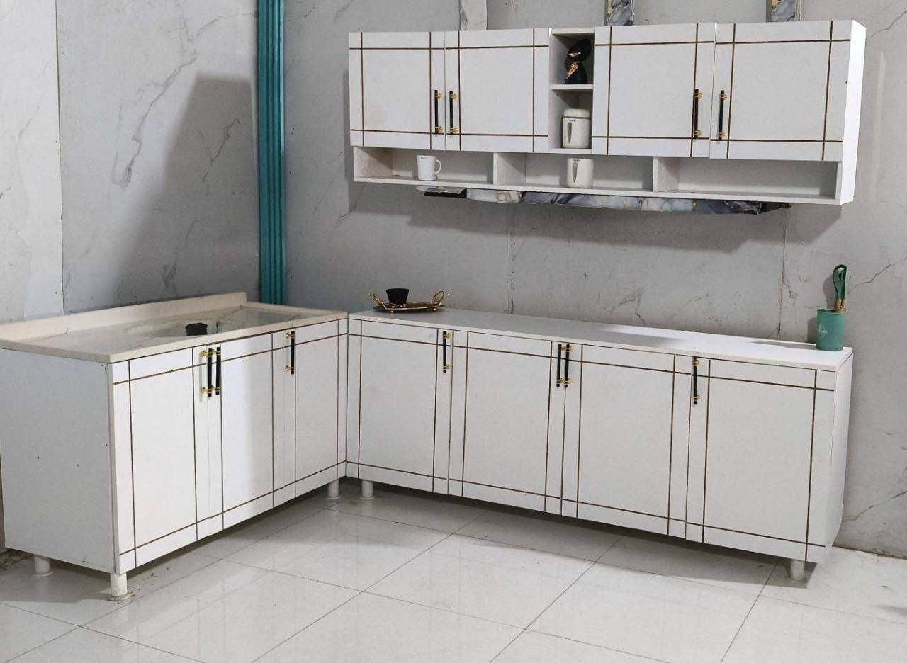 #كاونتر مترين ملحقوالارضي مع سنك مترو20 ثلاثه قطع #mdf #خشب #
السعر 265
التوصيل 
بغداد مجاني 
حله كربلاء ديوانيه نجف رمادي فلوجه 15
واسط ديالى 25
بصره عماره ناصريه سماوه 35


**إذا كنت صاحب هذا الإعلان وتريد حذفه لأي سبب، رجاءا أرسل رسالة إلى الدعم الفني**