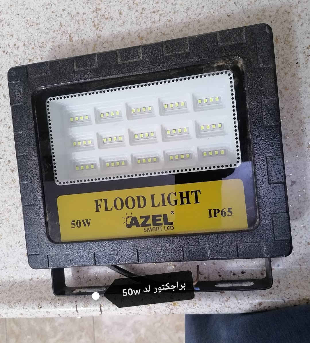 غراض مطعم للبيع العنوان الكوت للاستفسار الاتصال على الرقم ***********
