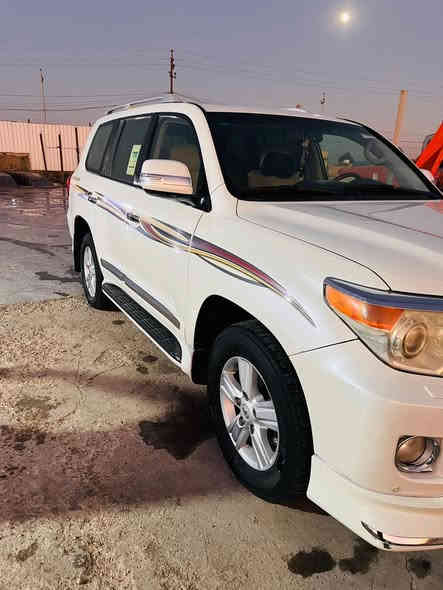 لاندكروز 2013( بريم ) اصلي  رقم جديد 
بسمي   

مكفوله كفاله عامه

محرك 8 سلندر ماشية 165 ألف كم

سياره فول مواصفات 1/1                   

المواصفات

فتحه

طفايه

مري شفط

مري قلاب

كامره خلفية

حساسات

بلوتوث

ثلاجة

ايكو

لد نهاري

تحكم استيرن

كشن  كهربائي  3 حركات 

تشغيل عن بعد 

تقفيل جام

اشاير ترحيب 

بصمات ابواب 

8 ايرباكات

ثلاث قطع تبريد

دوسات ليزريه 

زراكات لايت  

السعر  385  ورقة  )  

حداديه كير ومحرك كفالة 
مواصفات البريم معروفه 
الاتصال على الرقم 
*********** 
***********
