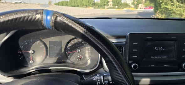 السلام عليكم 

كيا ريو ٢٠٢٠ - كير عادي وارد كندي

محرك 1600 دوش دبل نوزل

ماشية ٨٨ الف قابل للزيادة 

سيارة كلين عدا ضربة بقبغ البانزين و شوية من الباب خلف السايق مثل ما موضحة بالصور

بدون تبديل اي قطعة و كل الايرباكات سليمة

تحكمات ستيرن

كروز سرعة

هوك مضاف من قبل المالك الكندي

رقم أربيل و هزة جديدة قبل شهرين و سنوية ايضا لل٢٠٢٧

السيارة بإسمي و ما عليها اي ملاحظة و جدا نشيطة

بانزين محسن و سوبر فقط

دهن AMSOIL 

مع كتلوكات الشركة

السعر 102 و بي مجال بسيط جدا

رقم الهاتف

***********

متوفر واتس اب و ماسنجر
