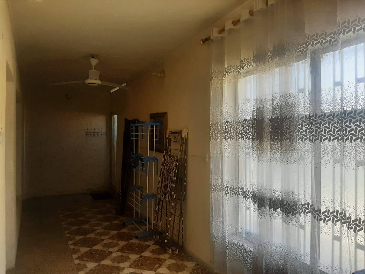 دار مساحة ٨٦ متر واجهة ١٠،٧٥ نزال ٨
الطابق الأرضي غرفة نوم وصالة ومطبخ وحولي وخدمات  

الطابق الاول غرفتين نوم وخدمات 

الموقع خلف اعدادية الجمهورية قرب مستوصف المعلمين 

للاستفسار ***********
