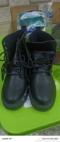 بوت رجالي • قياس ٤٤ • امزوني