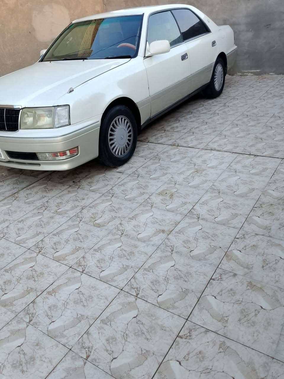 راس الثور فلاد موديل 96 رقم صلاح الدين حره تحويل ثاني يوم سنويه مجده لل 30 رقم جديد مكفول من الضربه القويه والكص والعيب الشرعي مكينه ما مفتوحة مكينه وكير وحداديه تبريد ثلج تخم تايرات توني شادهن سياره جاهزه كلش للخير مال جناي مكان سياره ناصرية السعر ب 77 وبيه مجال رقم الهاتف *********** وأنه مكلف بل نشر
