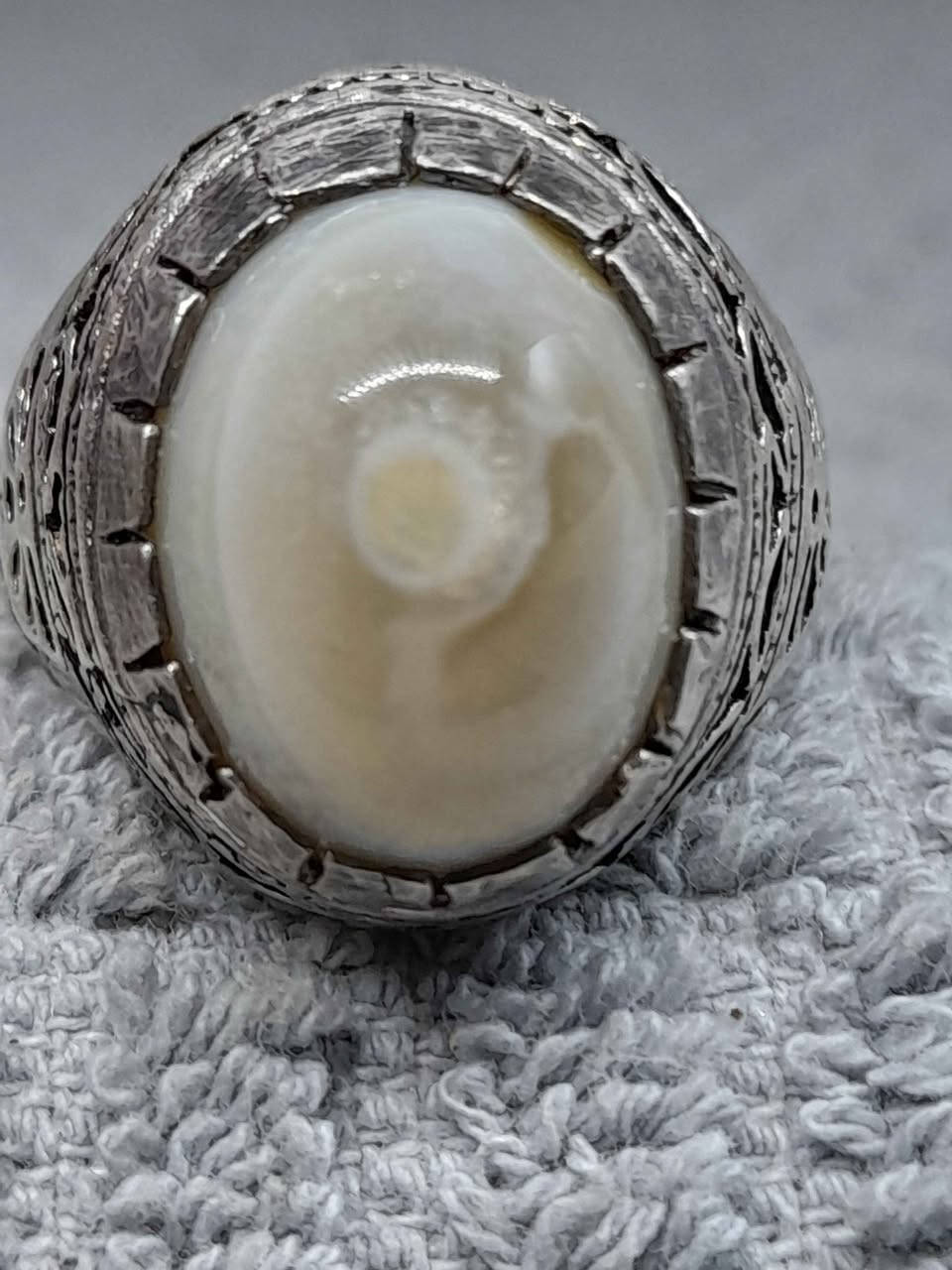 ‎خاتم فضه 925 بحجر عقيق سليماني عين صريحه عطف قديم صياغه يدويه عراقيه ثقيله السعر 80وتوصيل 5‎ حلة, بابل


**إذا كنت صاحب هذا الإعلان وتريد حذفه لأي سبب، رجاءا أرسل رسالة إلى الدعم الفني**