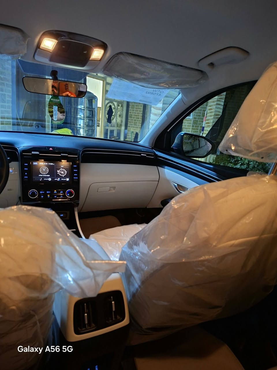 هونداي توسان موديل 2024 خليجي محرك 2000 مكفولة كفالة عامة ماشية 12الف رقم بغداد بأسمي  للأستفسار عن السعر  الاتصال على الرقم *********** يوجد واتس اب ايضا.
