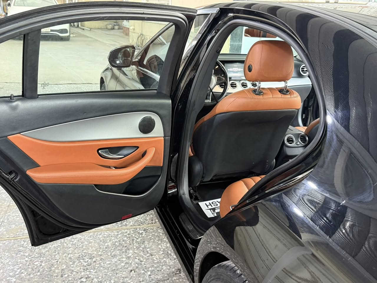 السلام عليكم خليجي كلين بدون حادث او صبغ سنويه باسمي موديل 18 الاتصال ***********
