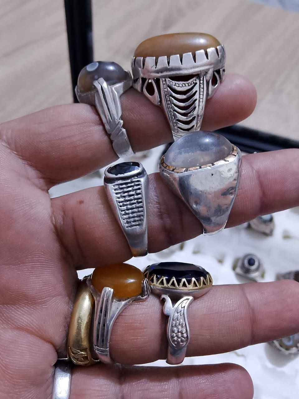 السلام عليكم خواتم العدد6 الي على باب الله يطب خاص ويدلل توصيل كافة محافظات العراق السعر 150مع التوصيل


**إذا كنت صاحب هذا الإعلان وتريد حذفه لأي سبب، رجاءا أرسل رسالة إلى الدعم الفني**