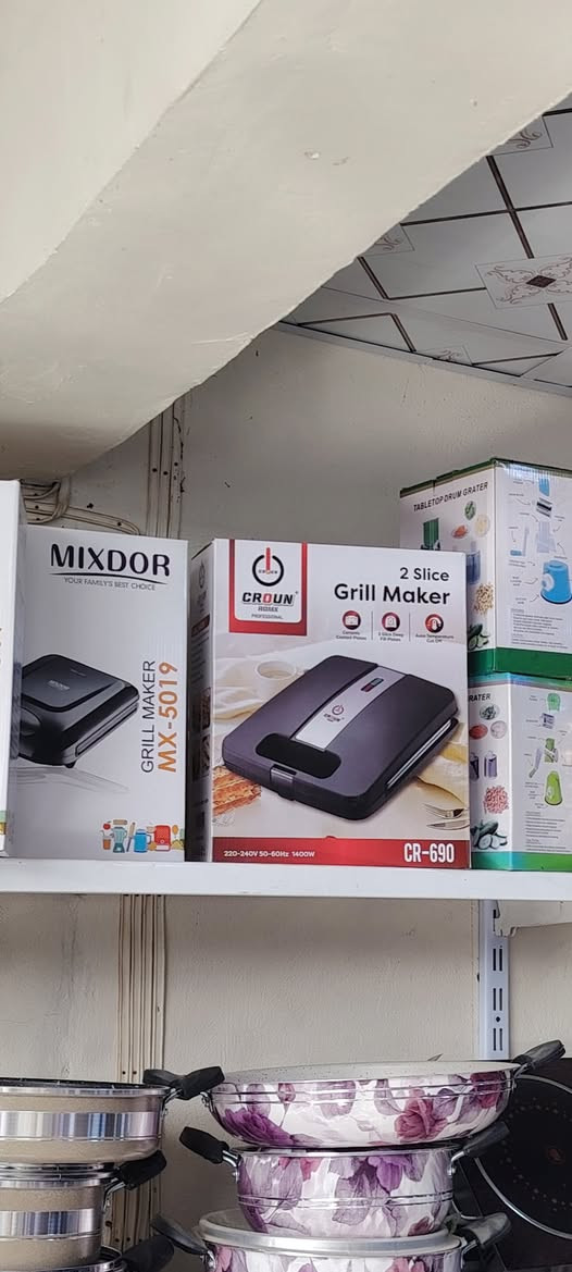 السلام عليكم مسواك جديد ورخيص مواد منزليه وحاجه توفر جداري كرانيت +تيفال +فافون بأسعار مناسبة
توفر صدريه اصليه طاوات اصلي تيفال ٧ قطعه ب 20 الف
والله محييكم الجميع الموقع علوه هرته محلات النزال


**إذا كنت صاحب هذا الإعلان وتريد حذفه لأي سبب، رجاءا أرسل رسالة إلى الدعم الفني**