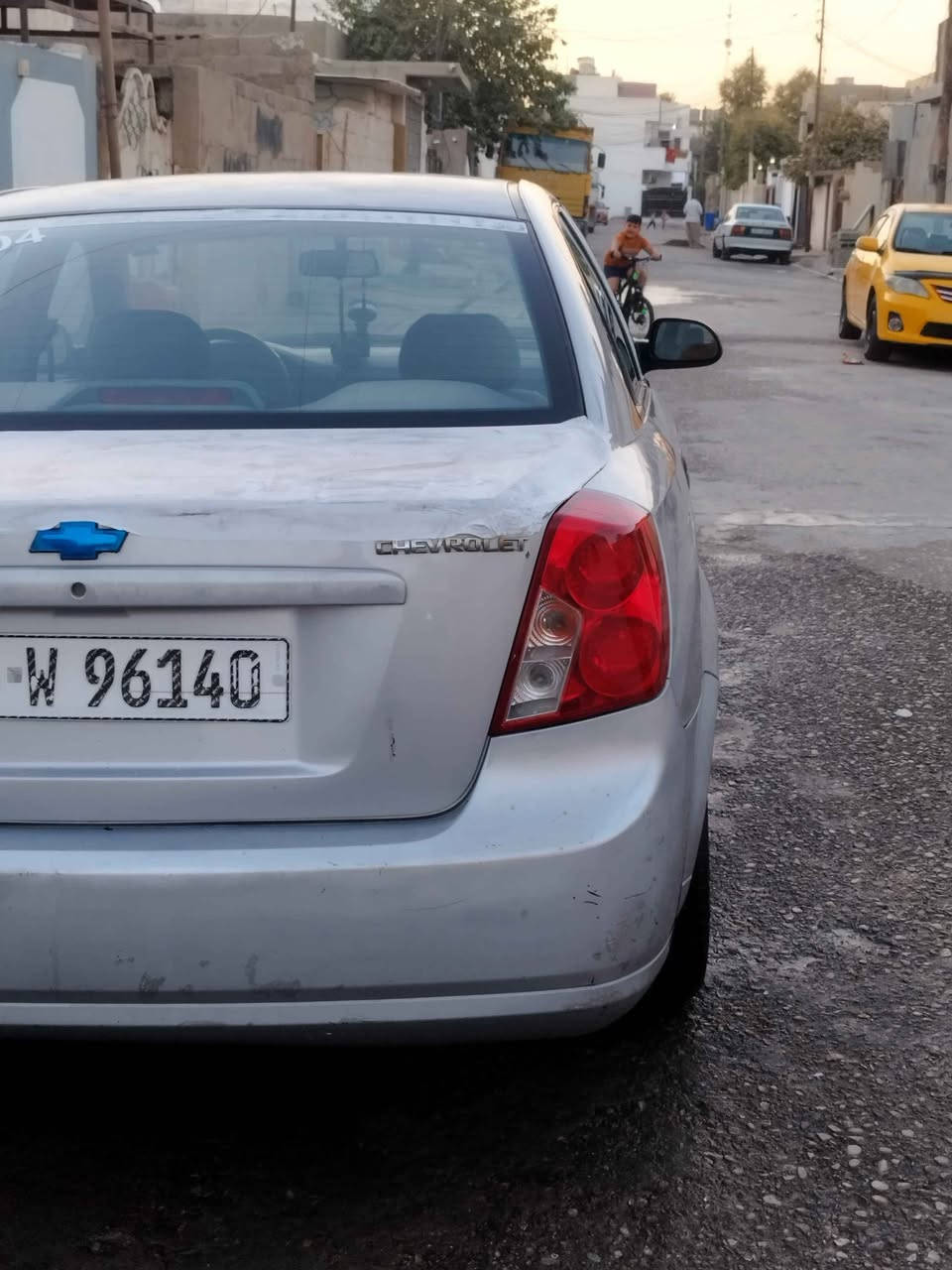 سلام عليكم اوبترا موديل( 2004 ) رقم كركوك مشروع وطني رقم الالماني الجديد سنويه جديد لحد(  2030 ) السعر ( 66 ) وبيها مجال بسيط للطيبين بيها دفتر بانزين گير عادي بريك ABS صاحب السنويه بكركوك وكاله بأسمي سياره صبغها بلادي ما مصبوغ صبغها رايح شويه مجلوح موضح بالصوره كهربائيات شرط كلها شغال مابيها ضربات فقط تعديل بارد باب الخلفي ومكانات موضح بالصوره سياره بلاديه كير محرك شرط لا تبخير لا تنقيص فقط المحرك بيها صوت جعوب وبسيط كلش تخم تايرات 4 جديد بدلتها السياره مال جناي مكان كركوك شراي اتصل ع الرقم (***********) موجود بيها واتس اب هم ما اجاوب خاص رجاءا كركوك, العراق
