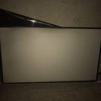 من رخصت الادمن شاشة حجم ٥٥ عاطله للبيع 07715067956