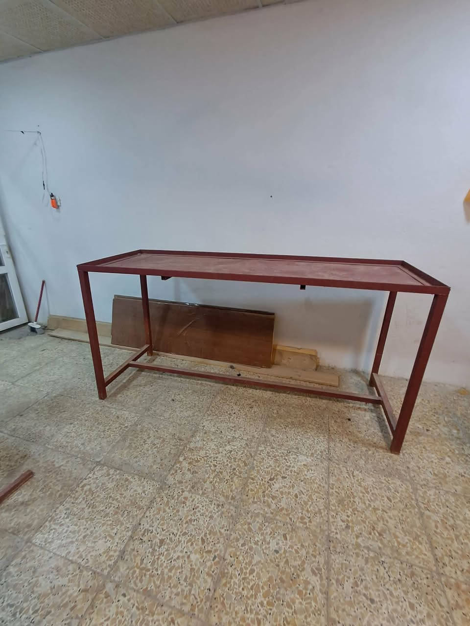 السلام عليكم
ميوزه حديد للبيع. العدد 2
الطول 2متر. والعرض 70س .والارتفاع 1متر 
السعر 150الف 
العنوان طوريج.


**إذا كنت صاحب هذا الإعلان وتريد حذفه لأي سبب، رجاءا أرسل رسالة إلى الدعم الفني**