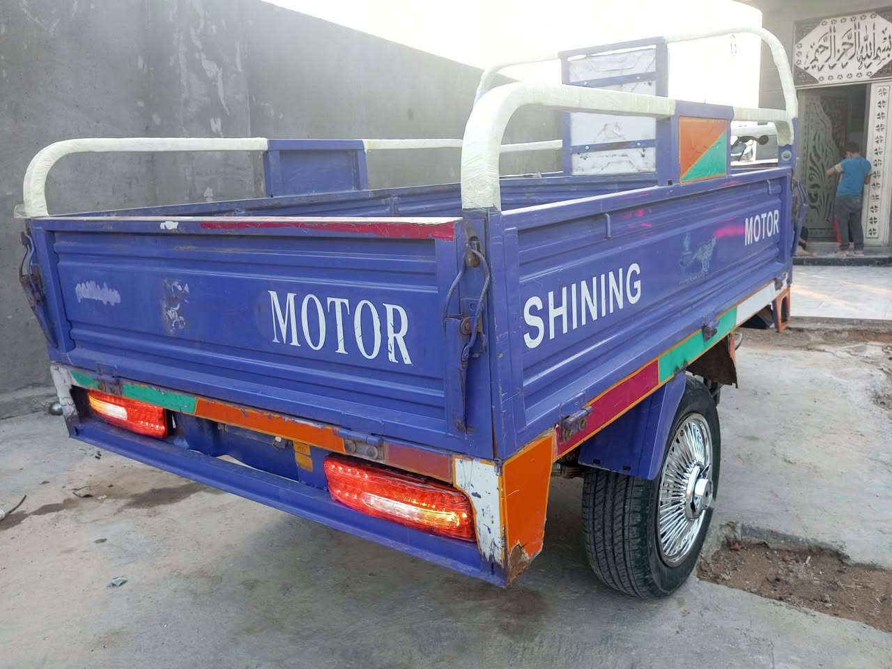 مديل ٢١ محرك ٢٤ اوراق اصولي كفاله عامه مكاني طوريج سعره ١١٥٠ وبيه مجال قليل ***********
