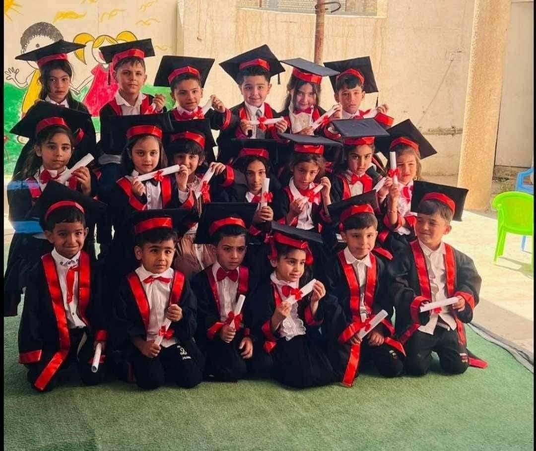 جديد مكتبة اليامن
كما عودتكم مكتبة اليامن على كل شي مميز 
⭕️ روب تخرج + قبعة  + مسكة تخرج 👩‍🎓🧑‍🎓
🔴 قماش بولستر درجة اولى 👌
♥️متوفر باللون الاسود وستن احمر 
🚚 تتوفر خدمة التوصيل 🚚 🛍
 داخل احياء بيجي وناحية الصينية
وجميع المحافظات العراقية
شعارنا الجديد 
#كن_مميزا_مع_مكتبة_اليامن

متواجدون نهاراً وليلاً✌🏻

#مكتبة_اليامن

موقعنا : بيجي / شارع الصينية - مقابل ثانوية الفضيلة للبنات - مجاور قاعة الحديد 
اهلاً وسهلاً بكل الزبائن الكرام 🌸 

بأدارة محمد صلاح
للتواصل واتساب : ***********
او يمكنكم التواصل على ماسنجر الصفحة 💓
صفحتنا على التليگرام @Moh_s89
صفحتنا على الانستا 
https://www.instagram.com/alyamenlibrary
