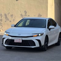 كامري هايبرد • ٢٠٢٦ • بدون صبغ
